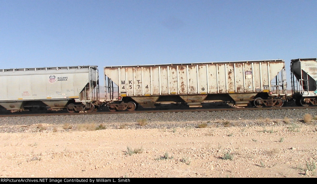 EB Manifest Frt at Erie NV -47